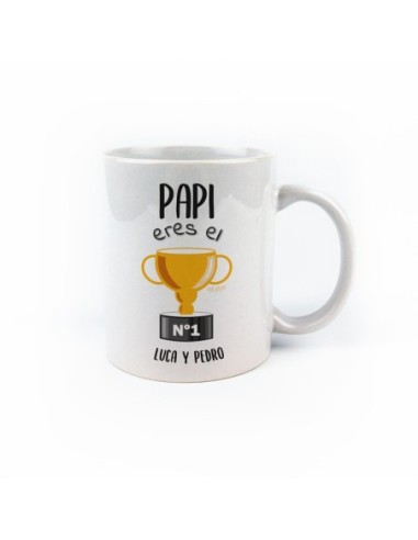 Taza cerámica o plástico Papi te queremos un Huevo (Nombres)