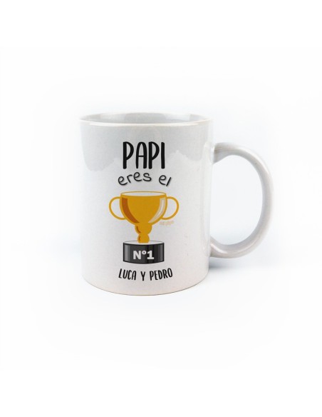 Taza cerámica o plástico Papi te queremos un Huevo (Nombres)