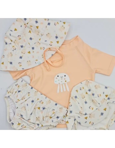Camiseta con protección solar +50 para niña