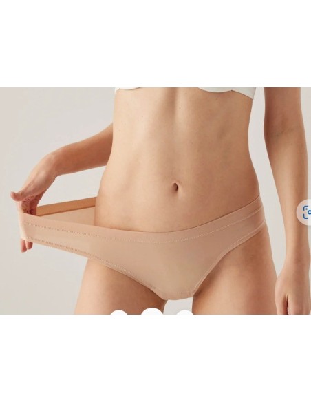 BRAGA MINI ADAPT CON ACABADOS INVISIBLES NUDE