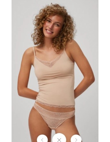 Ysabel Mora camiseta tirantes