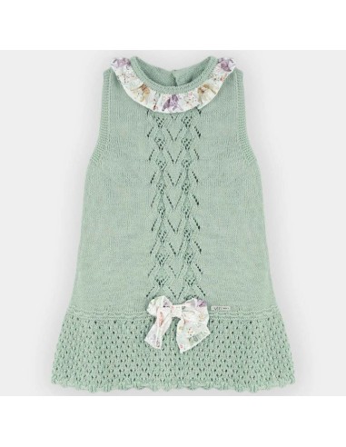 Vestido de hilo para recien nacida.