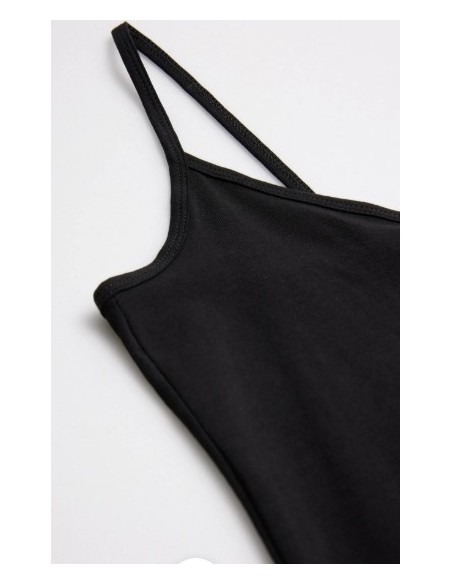 Ysabel Mora camiseta interior tirantes fino mujer algodon negro.