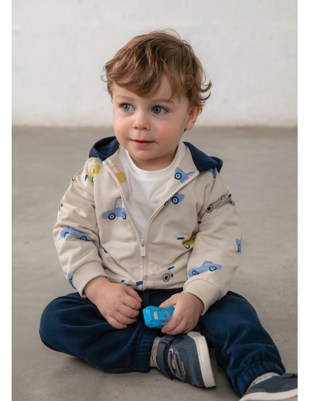 Mayoral chandal de niño estampado.